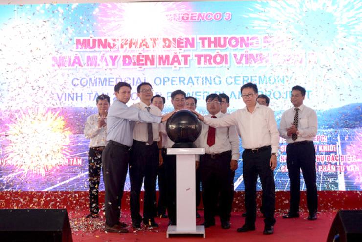 Dự án điện mặt trời Vĩnh Tân 2 phát điện thương mại